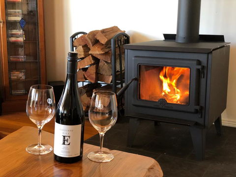 The Residence @ Elbourne Wines - Accommodation Gladstone 1