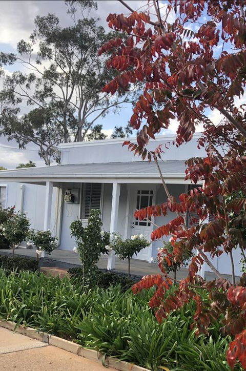 The Rested Guest 3 Bedroom Cottage West Wyalong - Accommodation Gladstone 3