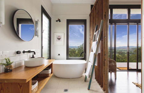 The Ridge Eco-Cabin A Secret Place To Slow Down - Accommodation Gladstone 0