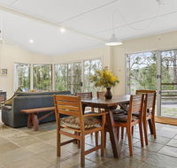 The River House - Accommodation Gladstone