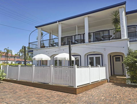 The Sails Motel Brunswick Heads - Accommodation Gladstone 1