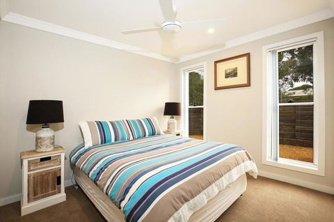 The Sands - Pet Friendly - 3 Min Walk To Beach - Accommodation Gladstone 3