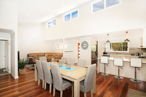 The Sands - Pet Friendly - 3 Min Walk To Beach - Accommodation Gladstone 2