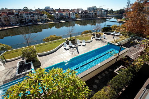The Sebel East Perth - Accommodation Gladstone 2