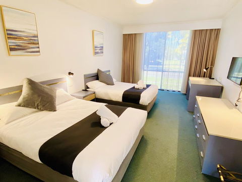 The Select Inn Penrith - Accommodation Gladstone 1