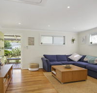 The Shabby Shell - fresh and inviting - Accommodation Gladstone
