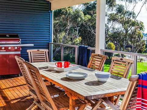 The Shack - Accommodation Gladstone 1
