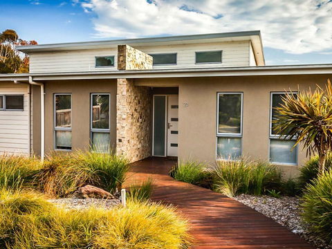 The Shack - Accommodation Gladstone 0