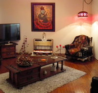 The Spanish Retreat and BnB - 24 Hrs - Accommodation Gladstone