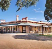 The Standpipe Golf Motor Inn - Accommodation Gladstone