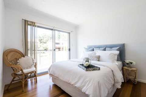 The Summer House - Accommodation Gladstone 2