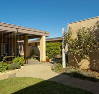 The Terrace Grove - Accommodation Gladstone