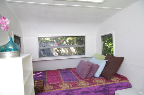 The Tree House, 6 Gowing Street - Accommodation Gladstone 3