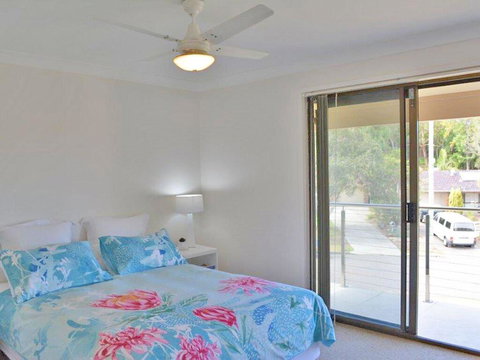The Verandah', 9 Hanson Avenue - Fantastic Child Friendly Home - Accommodation Gladstone 2