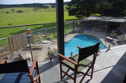 The View On Grossmans - Accommodation Gladstone 3