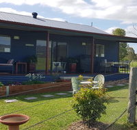The Wattle Lodge - Accommodation Gladstone