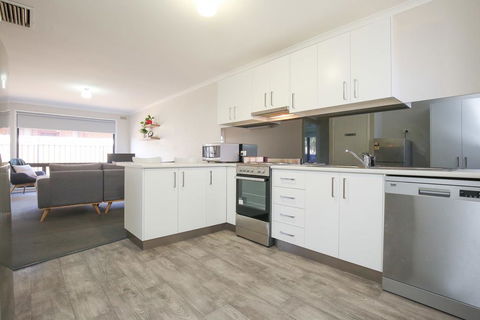The William - Accommodation Gladstone 1