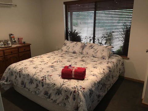 Thistle Do Bed And Breakfast - Accommodation Gladstone 2