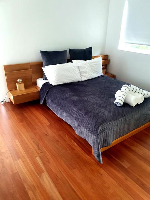 Three Bays Coolum - Accommodation Gladstone 3