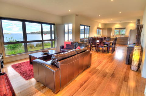 Tides Reach - Accommodation Gladstone 0