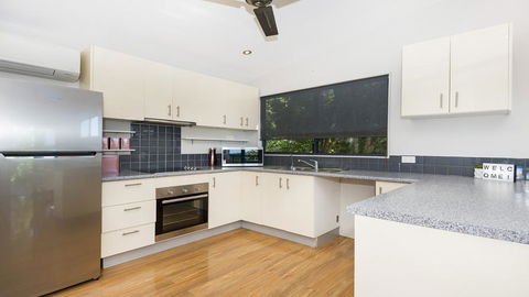 Timbavati - Air-conditioning - WiFi - Accommodation Gladstone 1