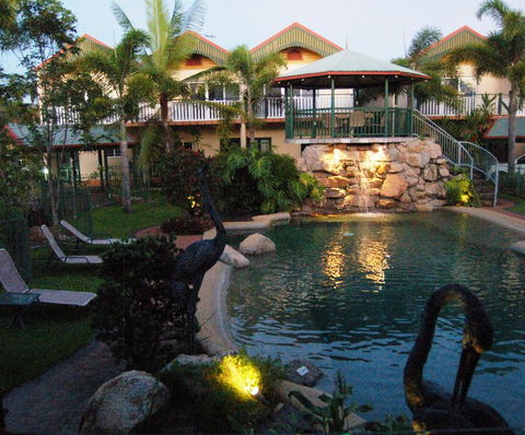 Tinaroo Lake Resort - Accommodation Gladstone 0