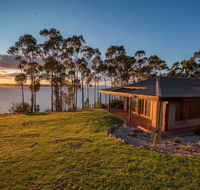 Tinderbox Cliff House - Accommodation Gladstone