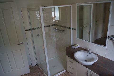 Tooleybuc River Retreat Villas - Accommodation Gladstone 3