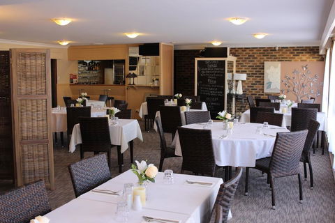 Top Of The Town Motel - Accommodation Gladstone 3