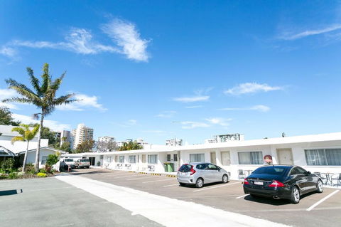 Top Spot Motel - Accommodation Gladstone 0
