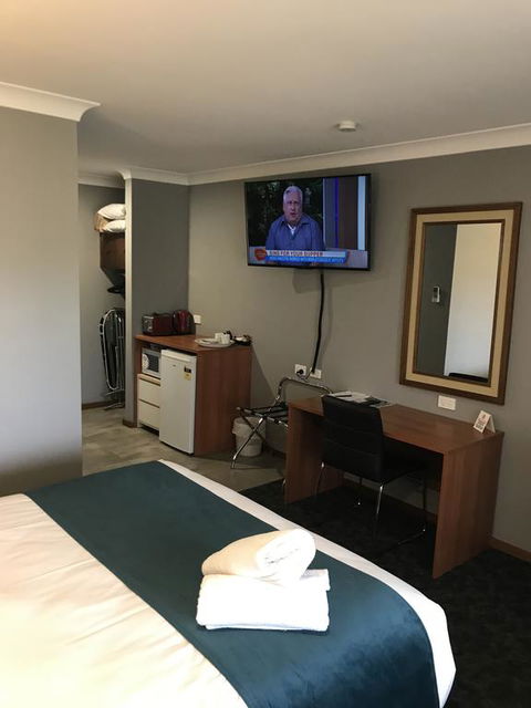 Town & Country Motor Inn - Accommodation Gladstone 1
