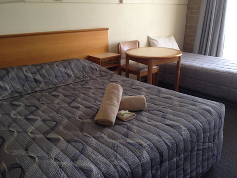 Town Centre Motor Inn - Accommodation Gladstone 2