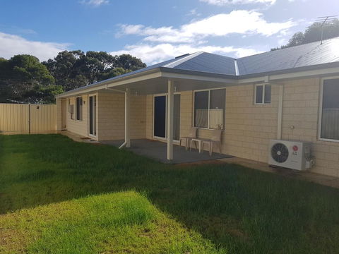 Towncrackers Guest House - Accommodation Gladstone 1