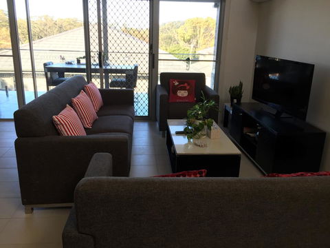 Townhouse - Accommodation Gladstone 1