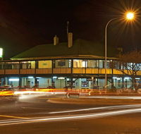 Town Square Motel - Accommodation Gladstone
