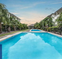 Townsville Luxury spacious Apt 3 BR-2BTH Pools - Accommodation Gladstone