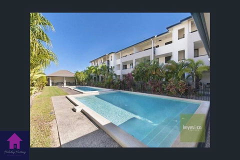Townsville Luxury Spacious Apt 3 BR-2BTH Pools - Accommodation Gladstone 3