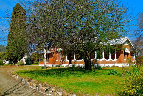 Tracton Homestead - Accommodation Gladstone 0