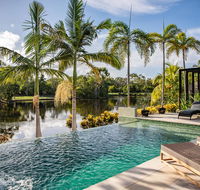 Tranquility by the Lake - Port Douglas - Accommodation Gladstone