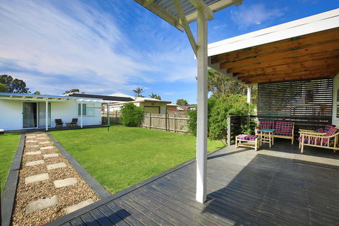 Triangulo @ Culburra - Pet Friendly - 2 Mins To Beach - Accommodation Gladstone 1