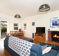 Triangulo  Culburra - Pet Friendly - 2 Mins to Beach - Accommodation Gladstone