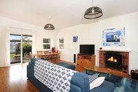 Triangulo  Culburra - Pet Friendly - 2 Mins to Beach
