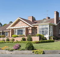 Trevallyn House B  B - Accommodation Gladstone