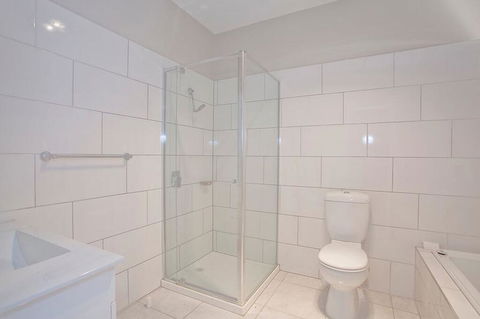 Troon Townhouse 2-17 - Accommodation Gladstone 3