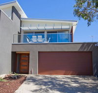 Troon Townhouse 2-17 - Accommodation Gladstone