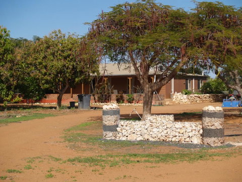 Tropical Farm Stay - Accommodation Gladstone 0