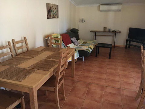 Tropical Farm Stay - Accommodation Gladstone 3