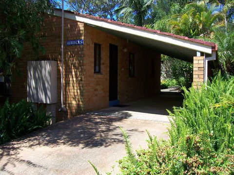 Tropic Oasis - Accommodation Gladstone 2