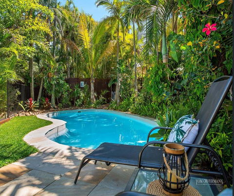 Tropical Oasis - Accommodation Gladstone 0