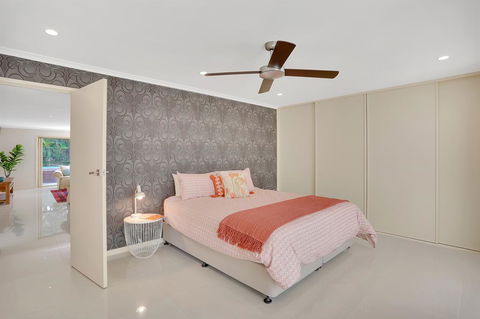 Tropical Oasis - Accommodation Gladstone 3